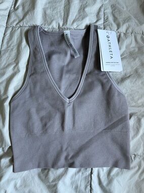 Athleta lavender crop